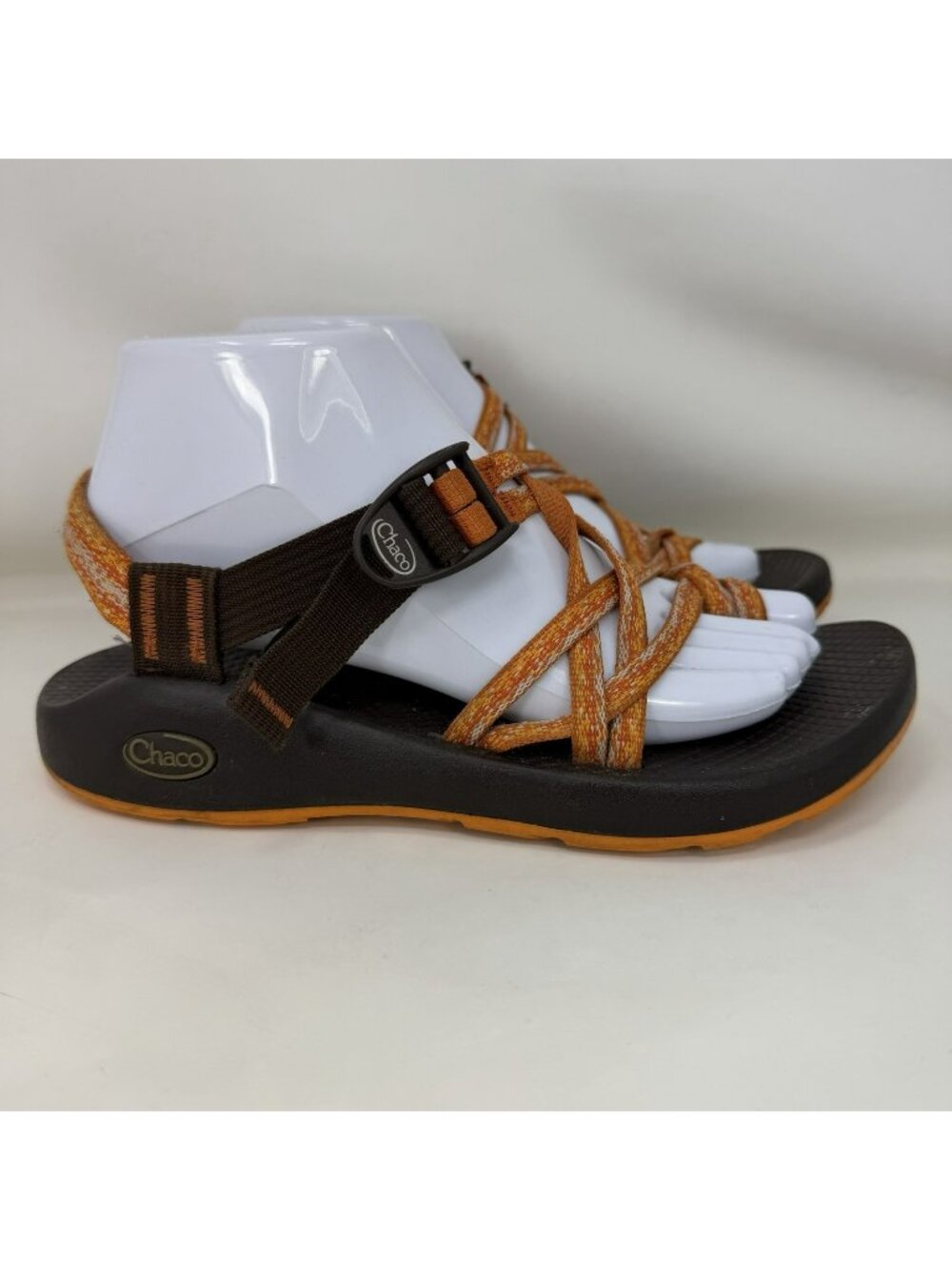 Chaco Sandals ZX3  Triple Strap Slingback Hiking Sandals Orange Women’s Size 8